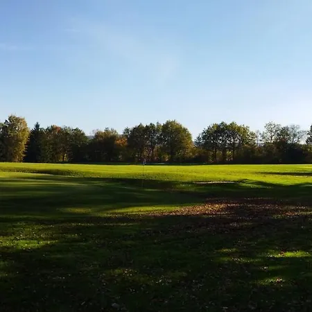 Le Repaire Du Golfeur De La Largue - Aparthotel Mooslargue